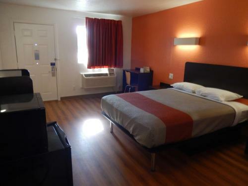 Hotel Motel 6 Moultrie