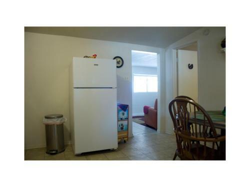 Cozy 2 Br On 4 Acres With Orchard