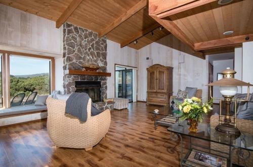 Cove Overlook Home