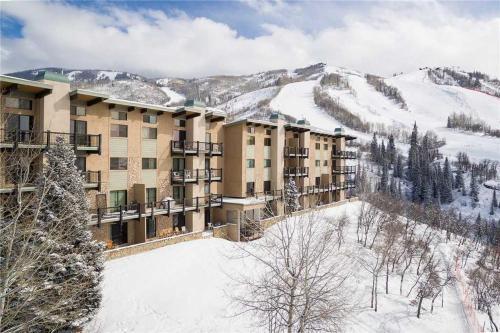 Storm Meadows Club A Condominiums - Ca111