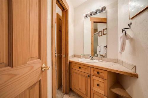 Saddle Creek Sc710