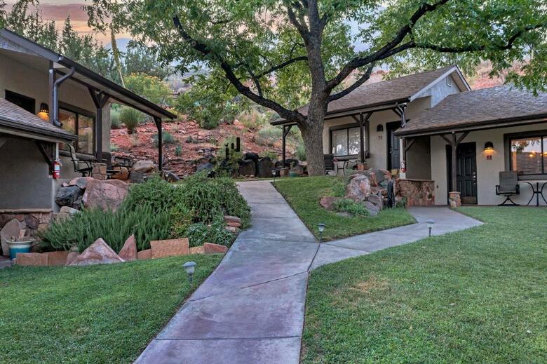 Hotel Red Rock Inn Cottages