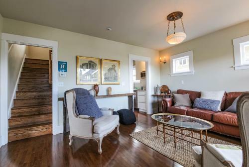 Queen Anne Delight