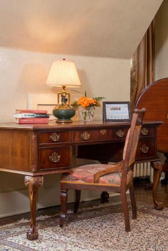 Bed & Breakfast Hillbrook Inn & Spa