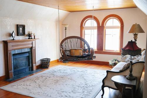 Bed & Breakfast Round Barn Farm B & B Event Center