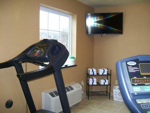Hotel Cobblestone Inn & Suites - Ambridge