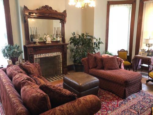 Vineyard Mansion B&B