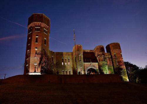 Hotel Amsterdam Castle