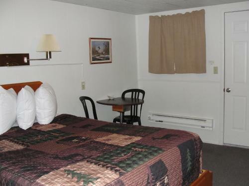 Motel Snider's Rustic Inn