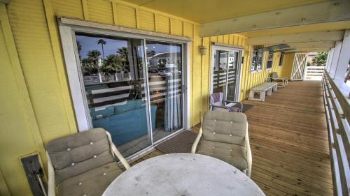Dutch Treat House