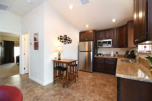 Apartamento 6br Ultra Luxury Home W Cool Pool