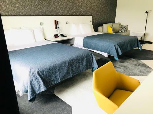 Hy-lo Hotel