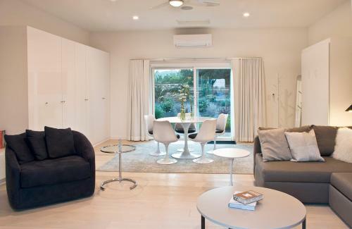 Green Valley Retreat