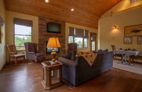 Turtle Ridge Home