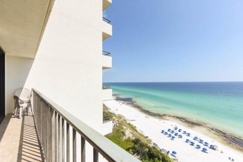 One Seagrove Place 1107