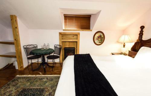 Trail City Bed & Breakfast