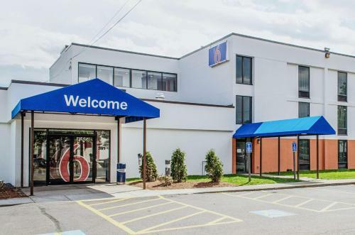 Hotel Motel 6 Brockton