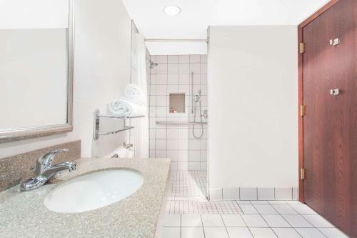 Hotel Super 8 By Wyndham Beloit