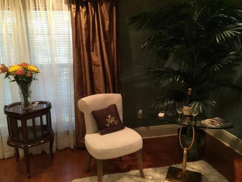 Bed & Breakfast Louisiana Cajun Mansion