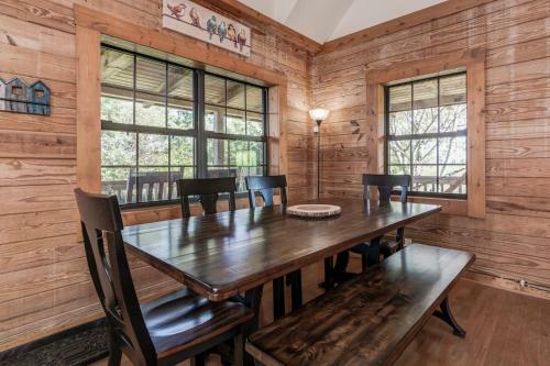 Glade Mountain Top Retreat Cabin