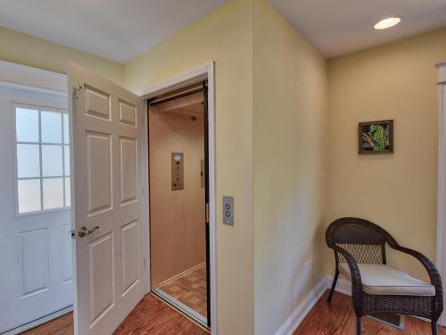 66 Weeden Street Home