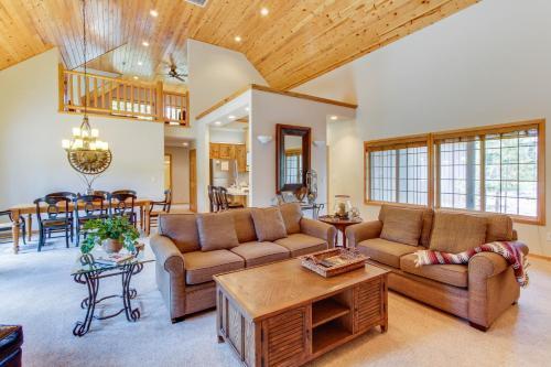 Catkin Lane 04 | Discover Sunriver