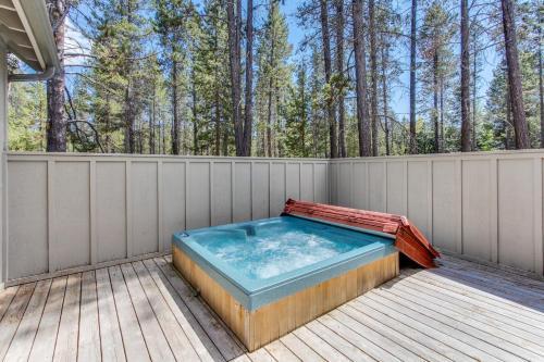 Catkin Lane 04 | Discover Sunriver