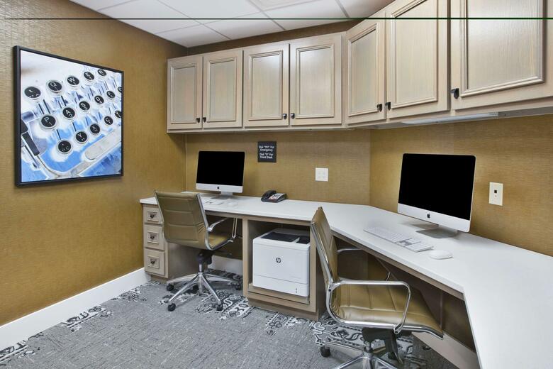 Hotel Hampton Inn & Suites-alliance, Oh