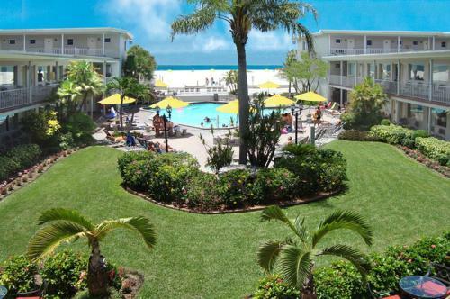 Hotel Thunderbird Beach Resort