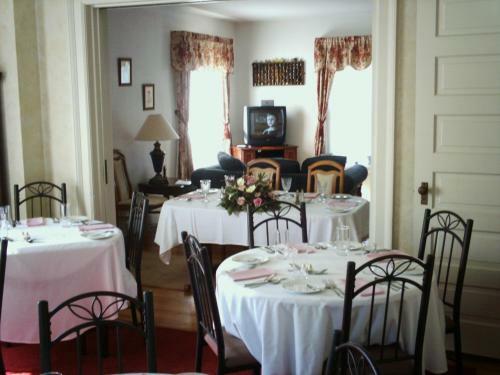 Four Creeks Bed&breakfast