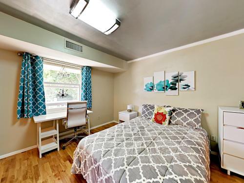 8371 Los Osos Road Home