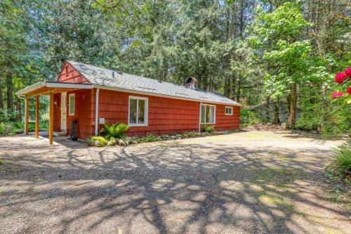 Bob's Riverfront Retreat