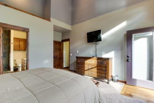 Elk Park Lodge