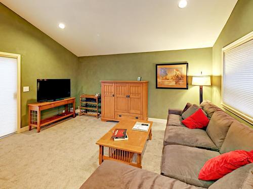 4126 Sw Thistle St Home