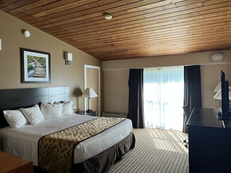 Hotel The Putney Inn