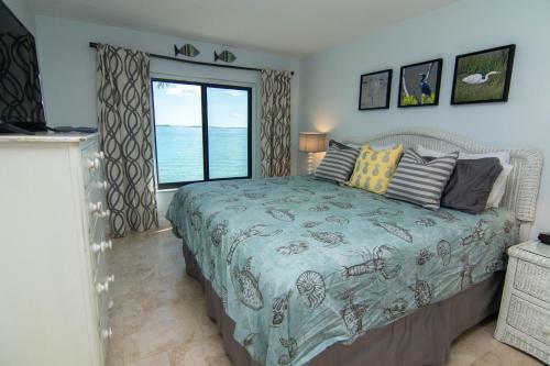Apartamento Mariner Pointe #1012