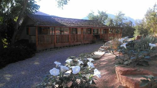 Bed & Breakfast Canyon Vista Lodge