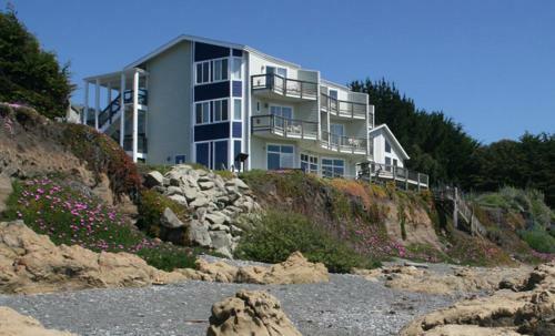 Posada The Oceanfront Inn