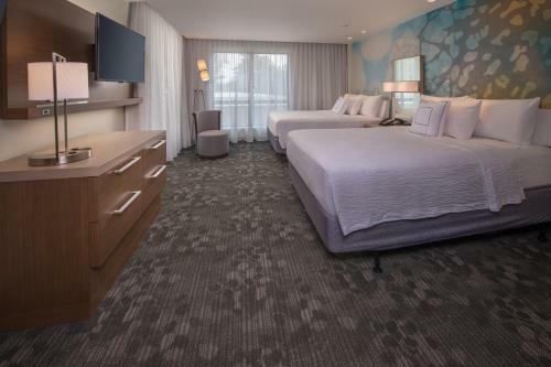 Hotel Courtyard By Marriott Hershey Chocolate Avenue