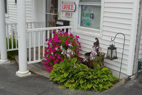 The Littleton Motel