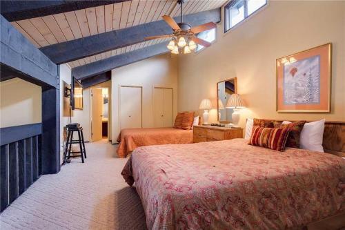 Rockies Condominiums - R2232
