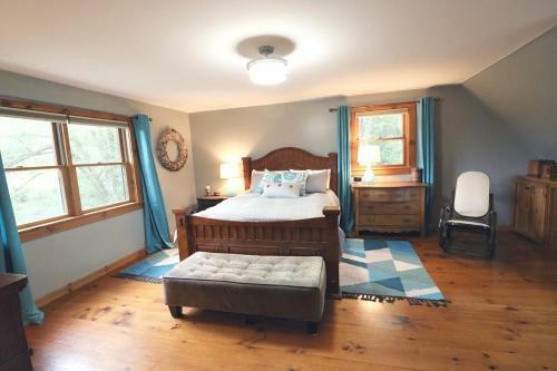 Reed Hill Cabin