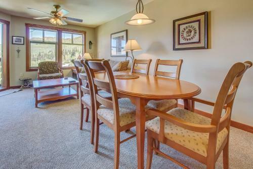 Eagle Springs East 402: Buffaloberry Suite