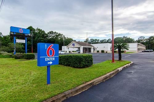 Hotel Motel 6 Bay Minette
