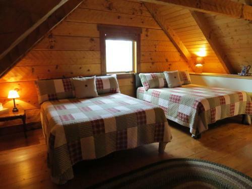 Lodge Southern Comfort Lakeside Cabin Resort