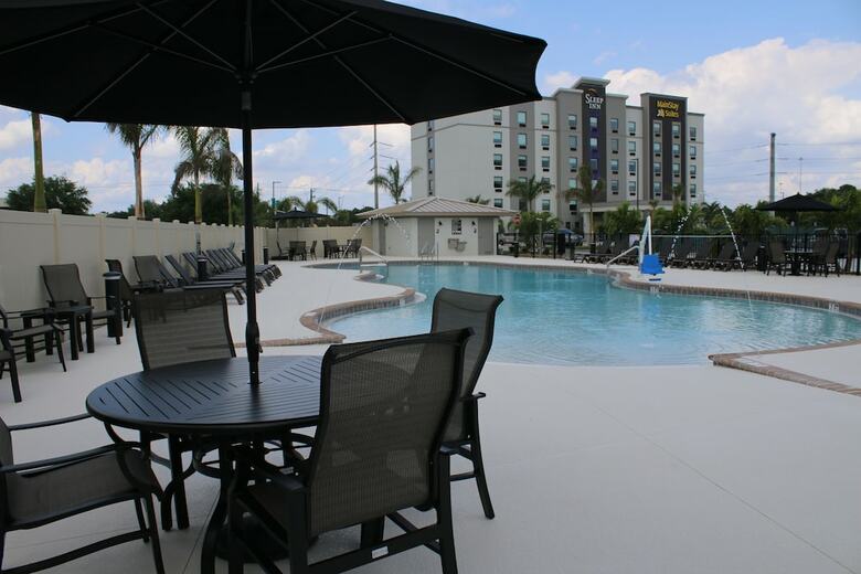 Hotel Sleep Inn Sarasota I-75