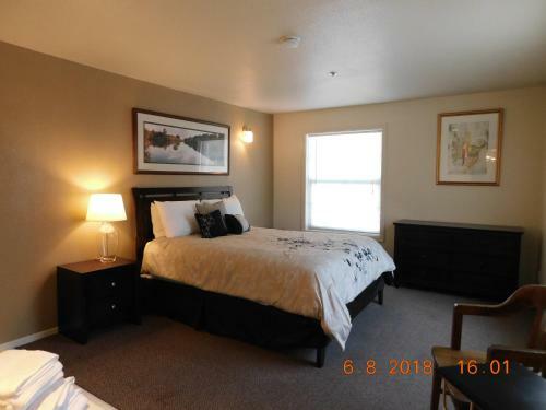 Posada Freeport Wine Country Inn & Bistro
