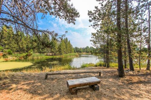Hickory Lane 16 | Discover Sunriver