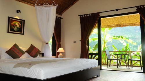 Mai Chau Villas