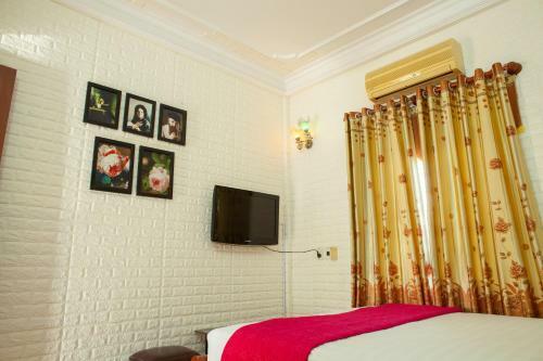 Hostal Sunday Hostel